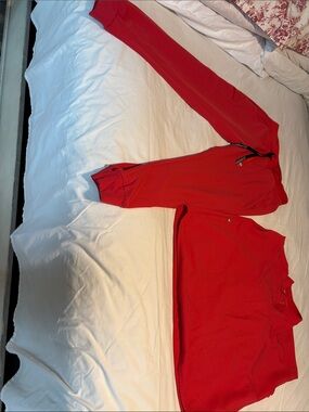 Figs Red Women's Jogger Sweatpants Set